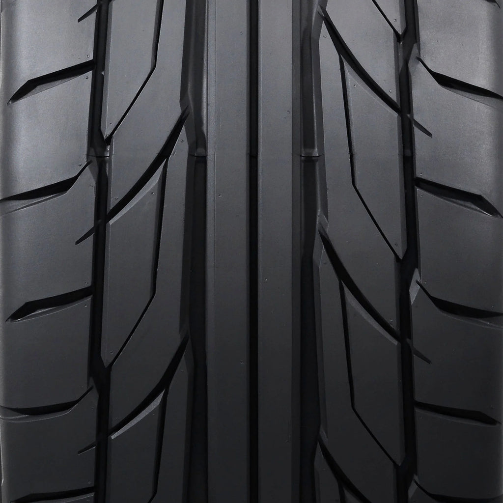 NT555 G2 235/35R20XL 92W BSW Tire